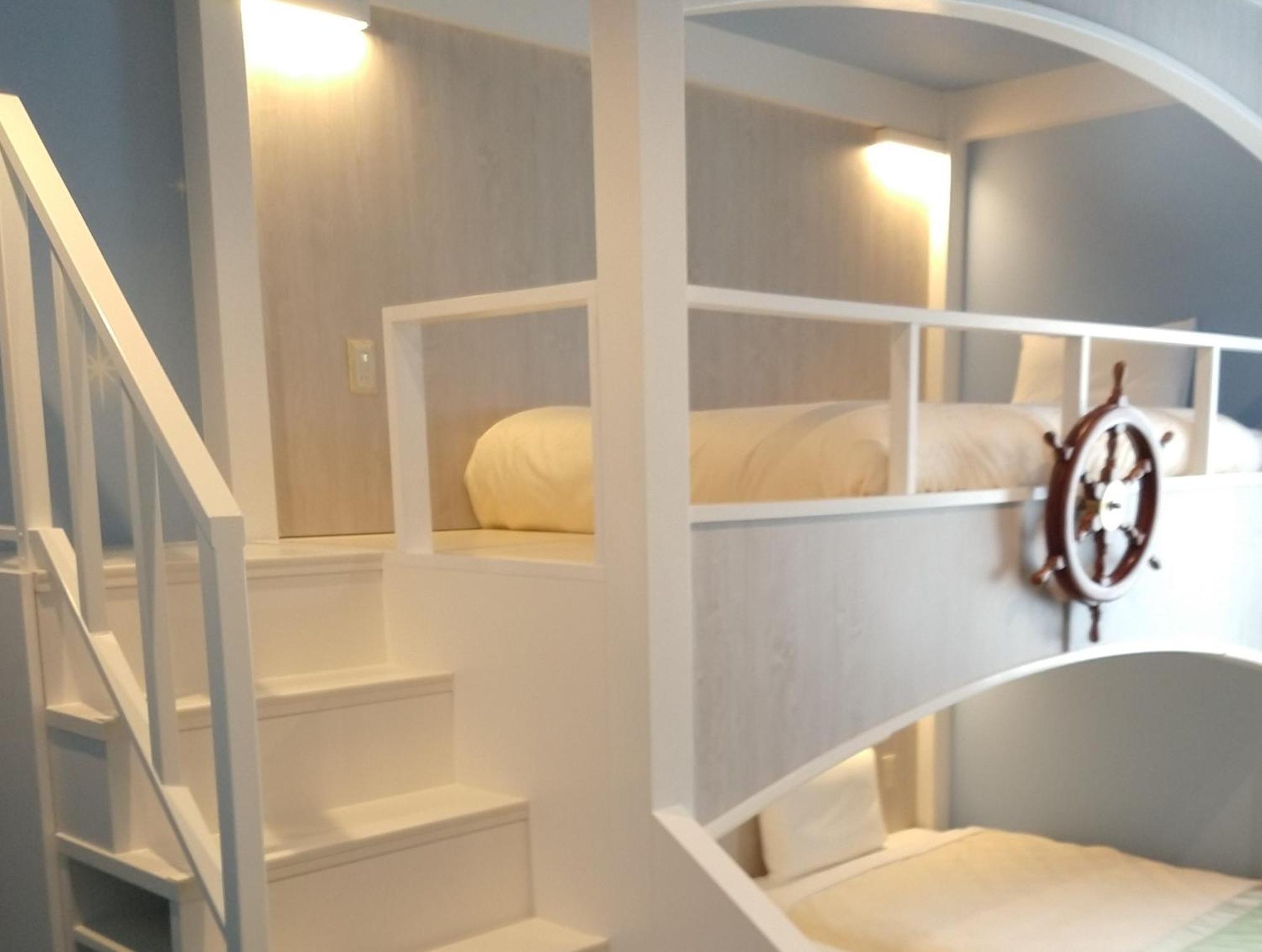 Four Stories Hotel Maihama Tokyo Bay ภายนอก รูปภาพ